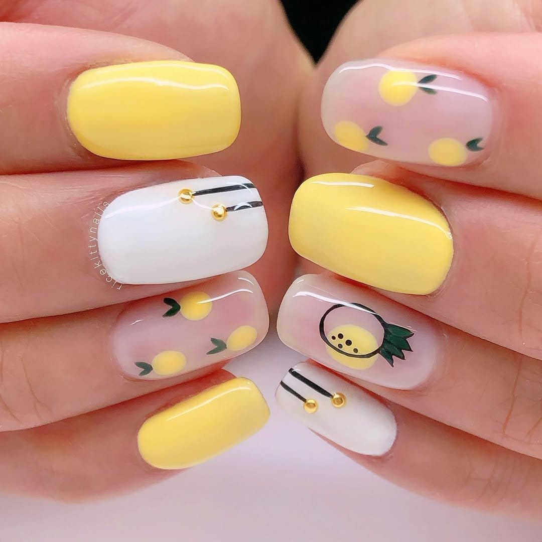 Chevron pattern lemon yellow nails