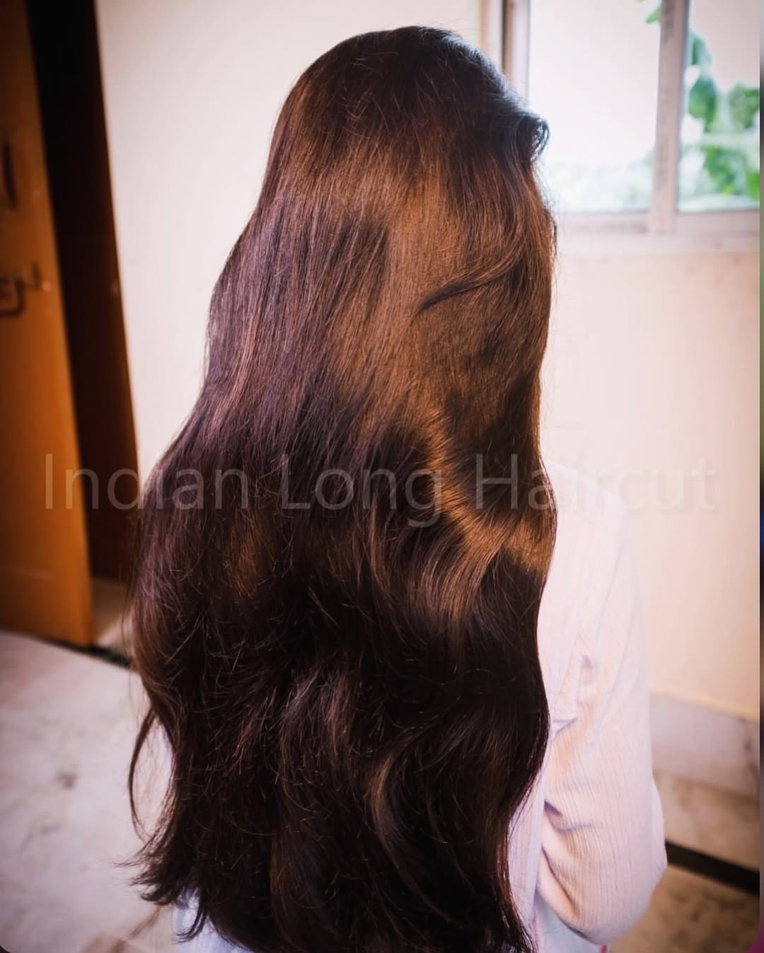 Silky straight ponytail with glossy finish