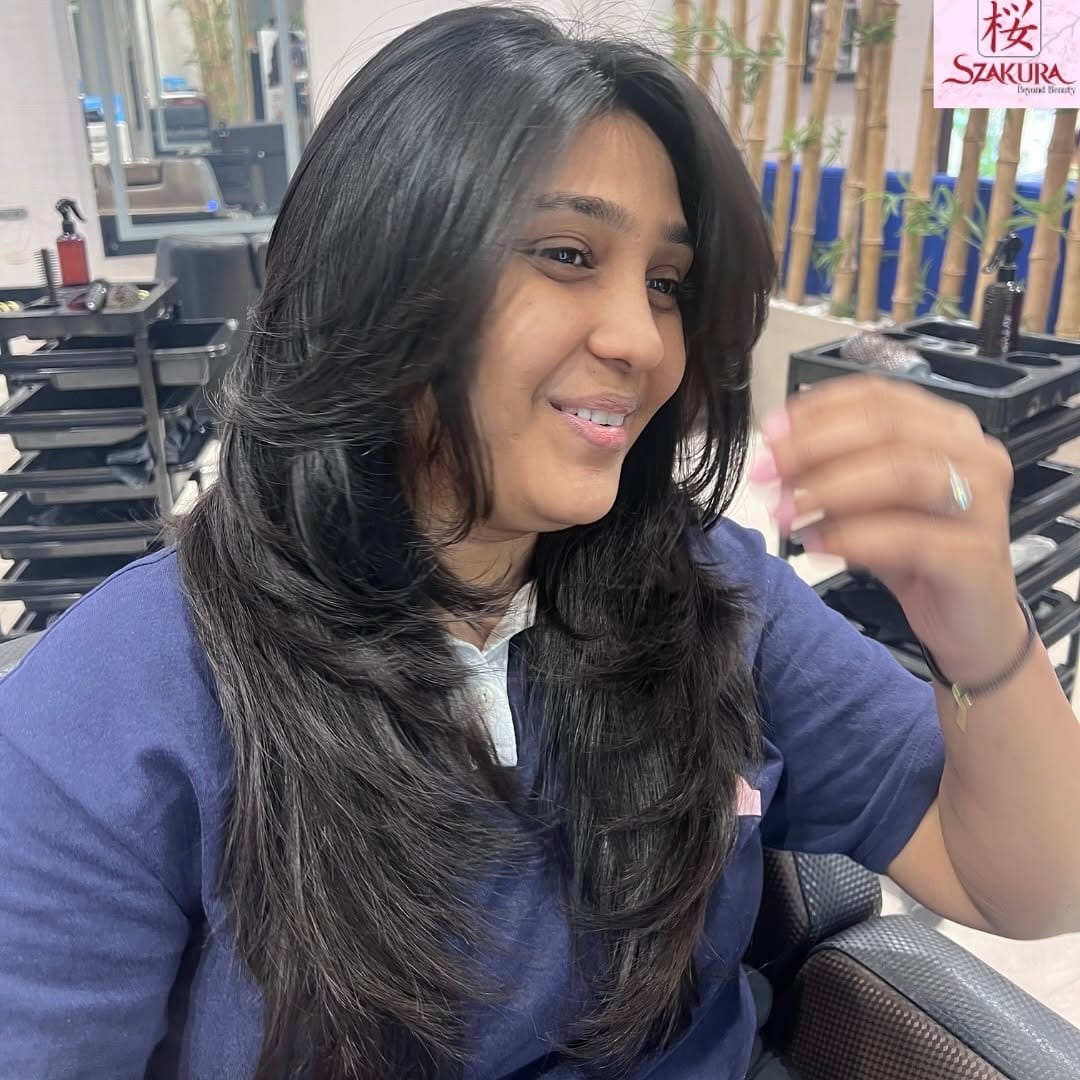 Elegant DIY feathered layers haircut
