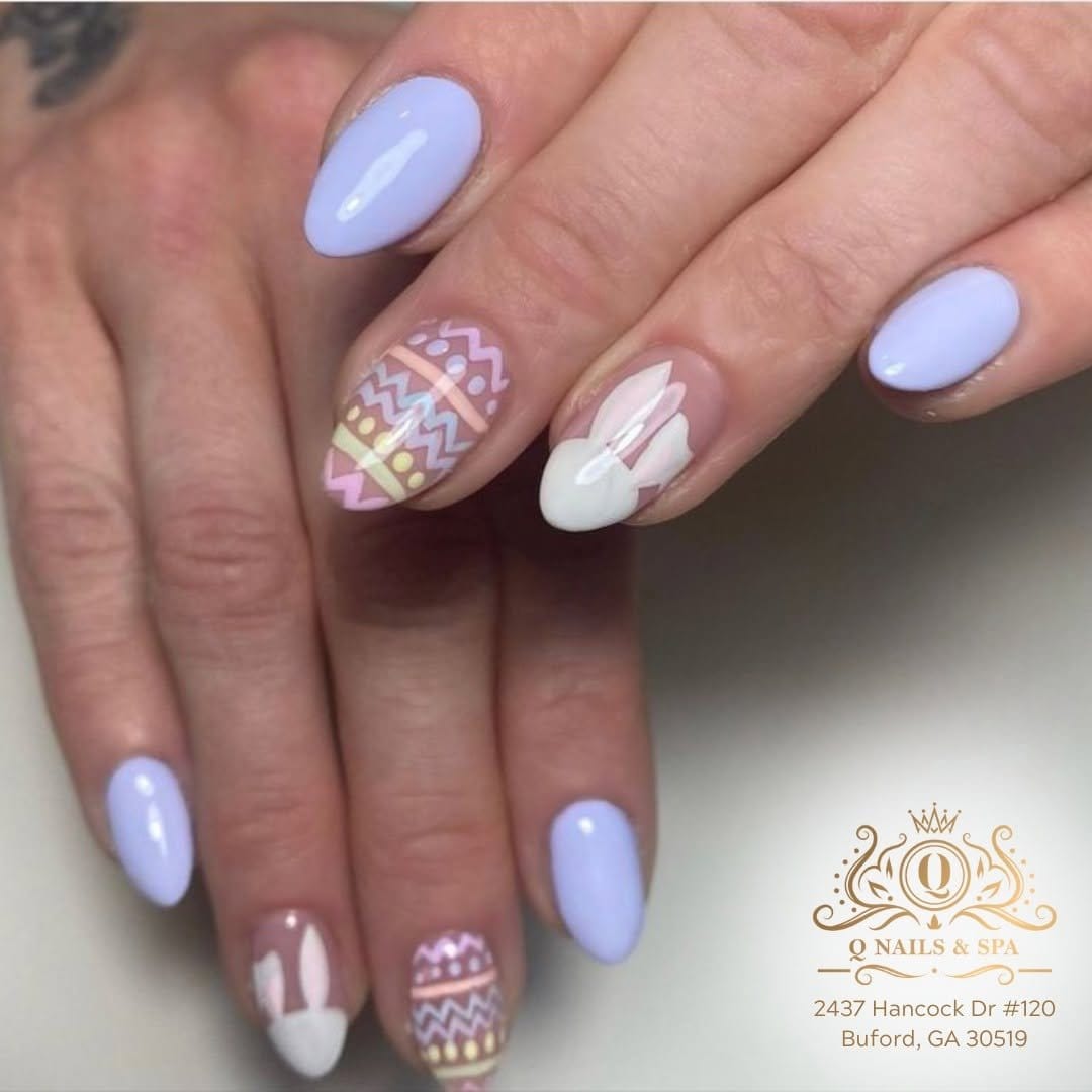 Subtle minimalist bunny nail art