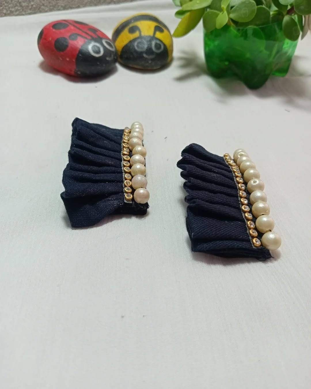 Elegant beaded DIY hair ties