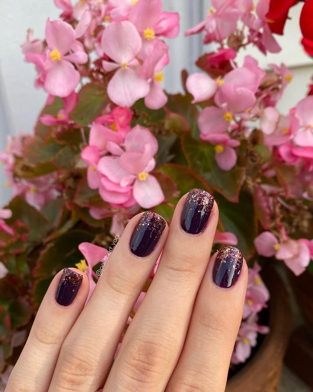 Lilac nails with glitter gradient