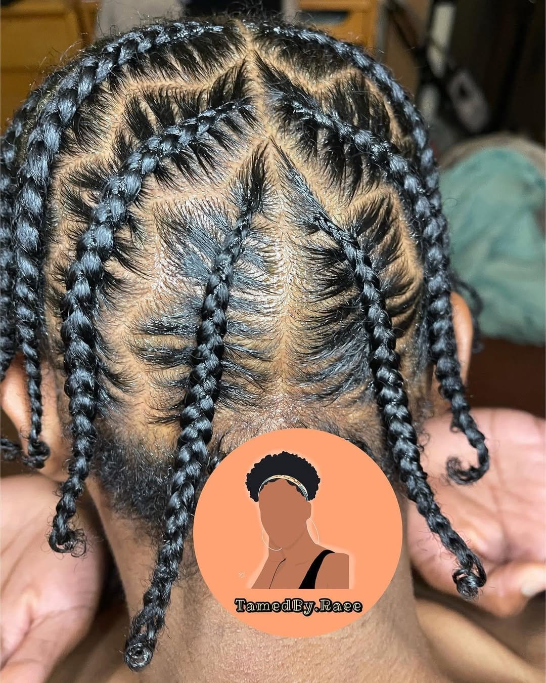 Short dreadlocks with zig-zag parting