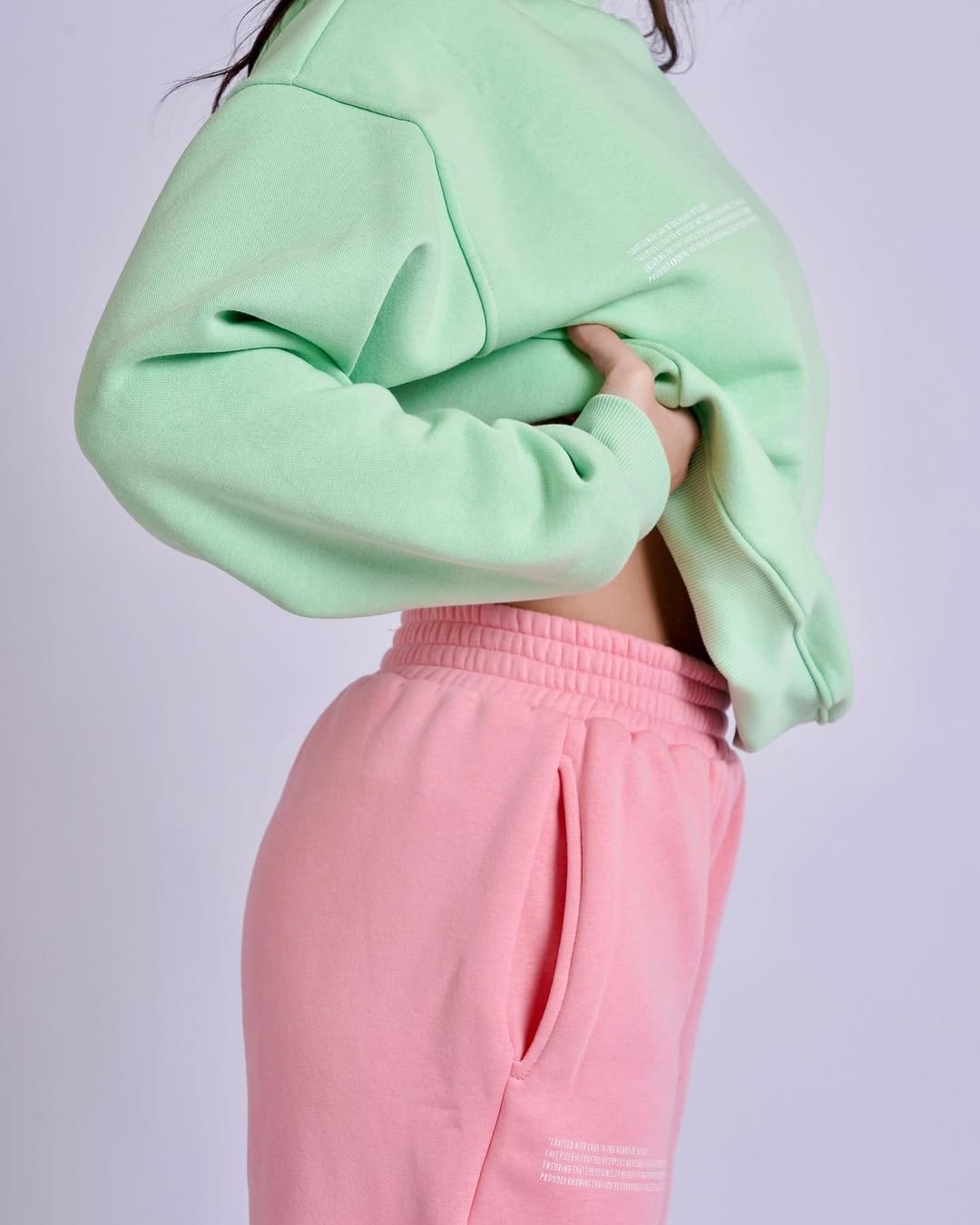 Refreshing pastel pink and mint green nails