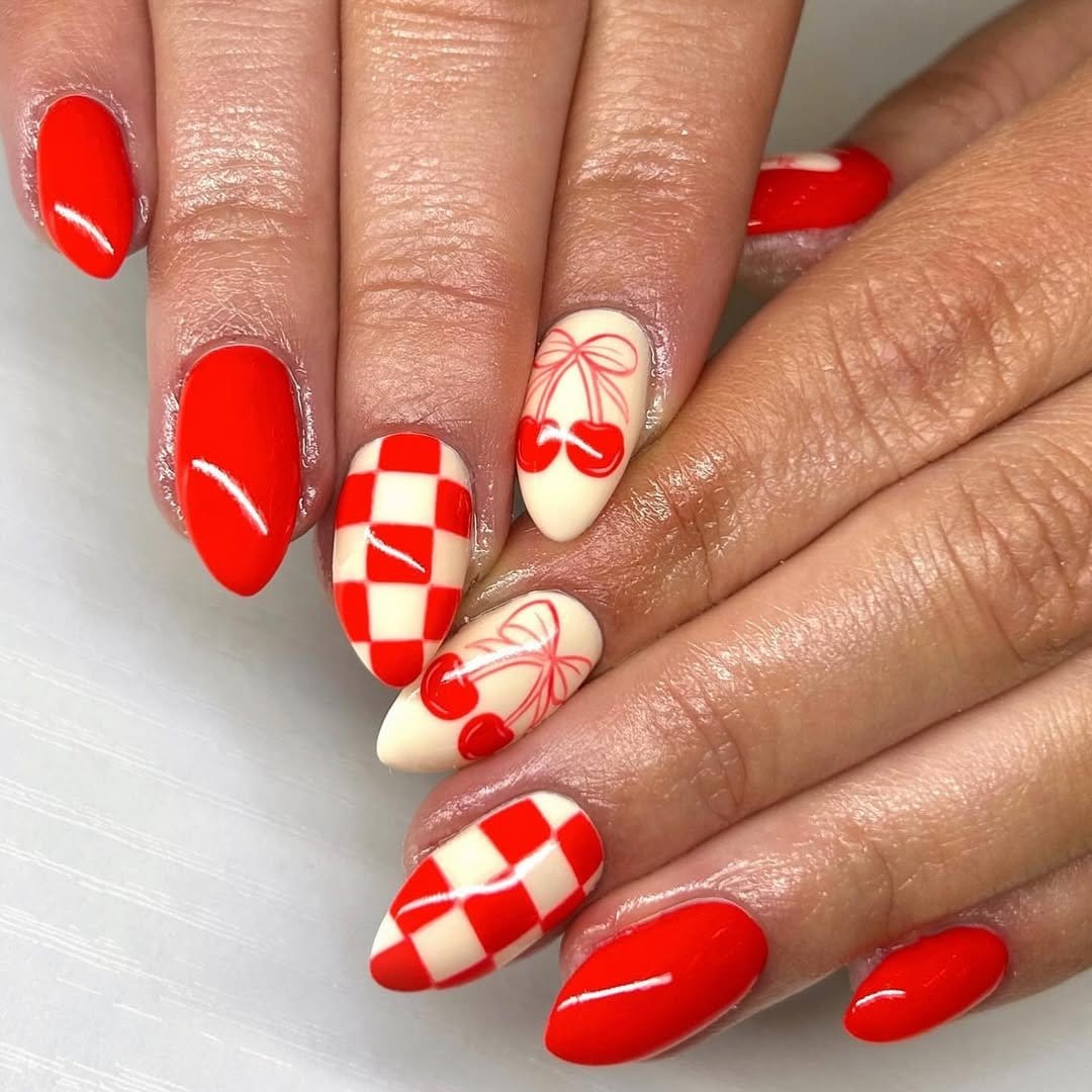 Intricate white pastel paisley pattern nails