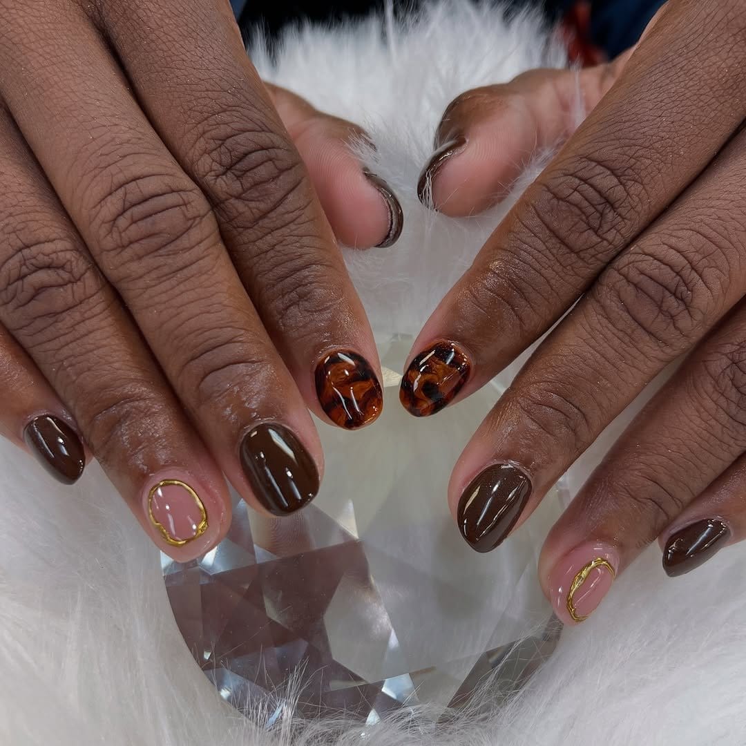 Themed accent nail art