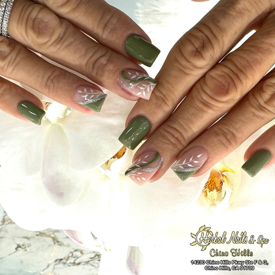 Botanical print on nude nails