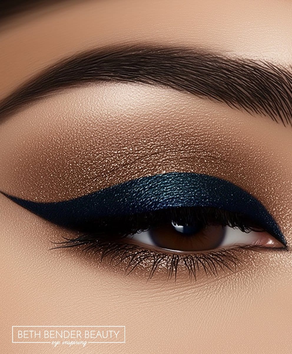 Chic silver smokey eye with shimmering eyelids