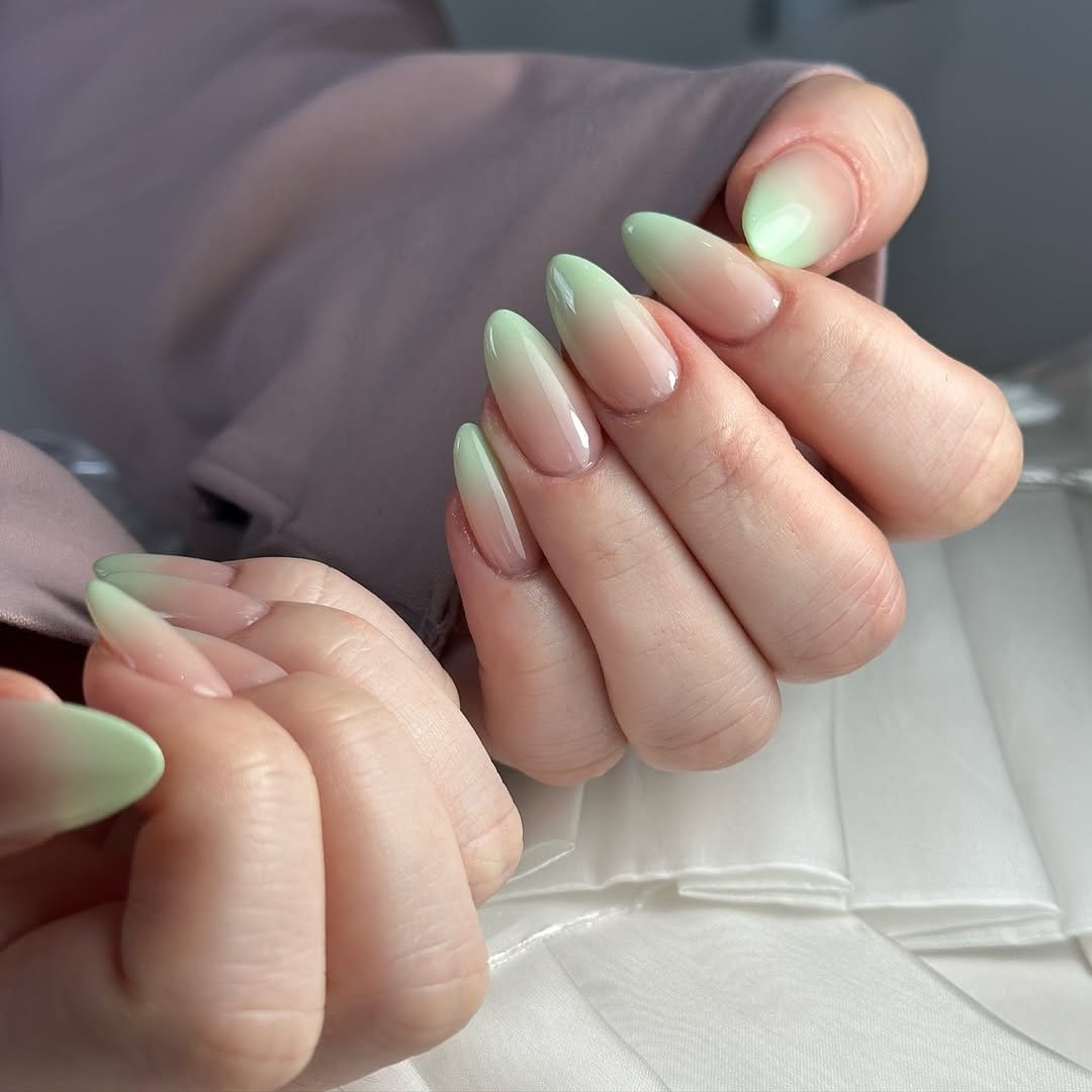 Mint green pastel gradient nails