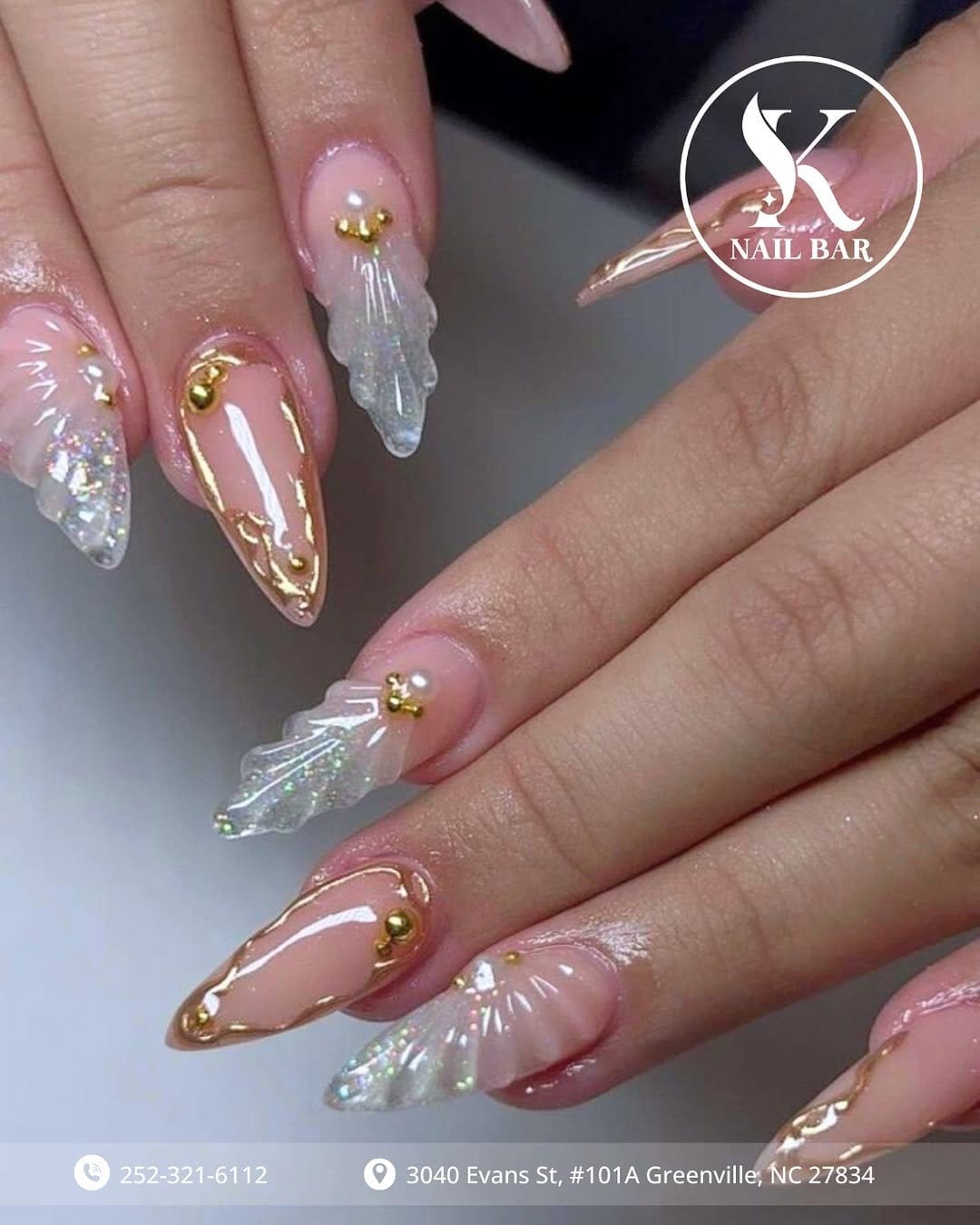 Transparent tip nail design