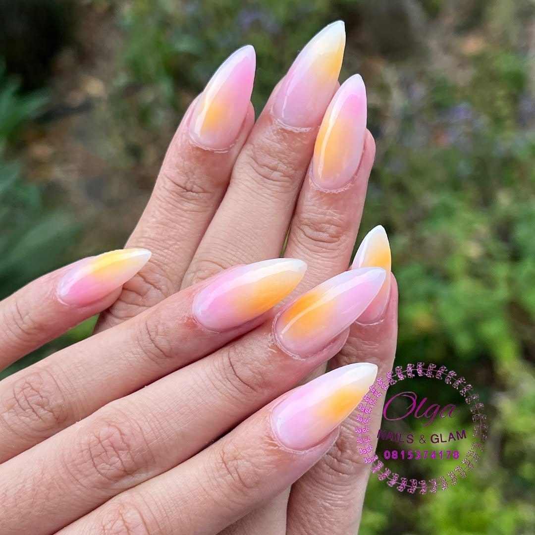 Soft sunset ombre nails