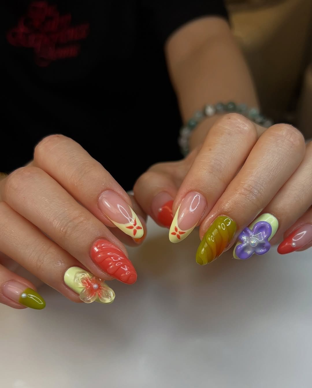 Juicy citrus fruit slice nails