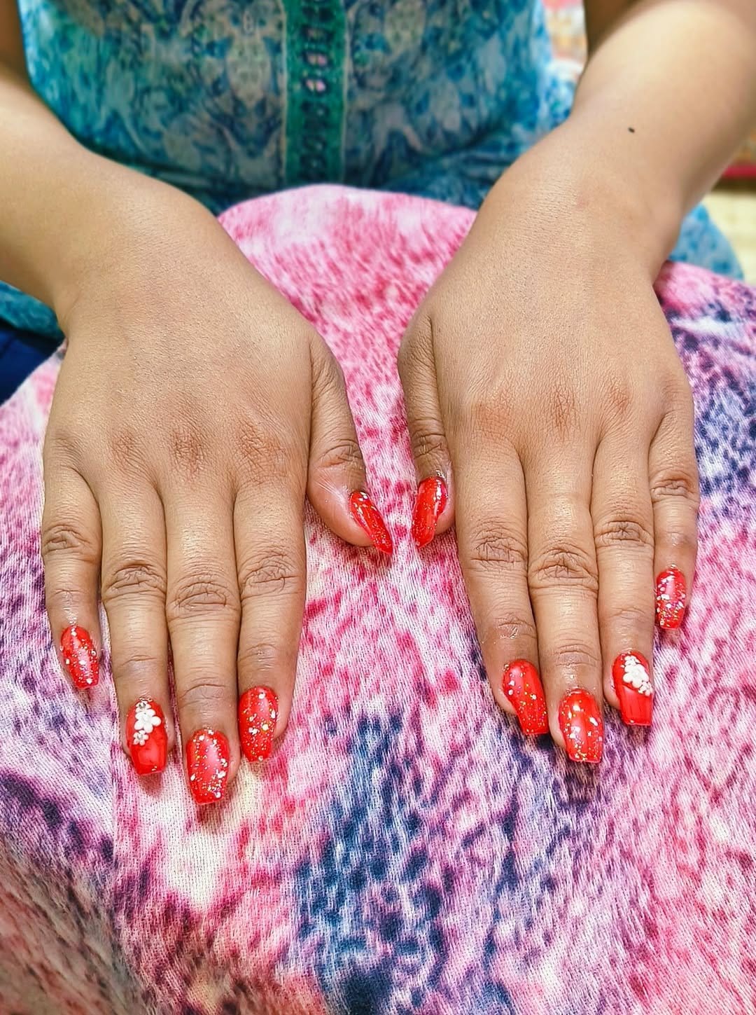 Misty grey nails with raindrop details